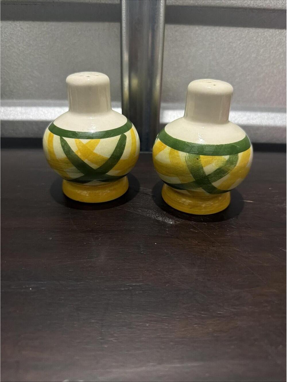 set of 2 vintage 50's Vernon Kilns Vernonware Gingham salt & pepper shakers *